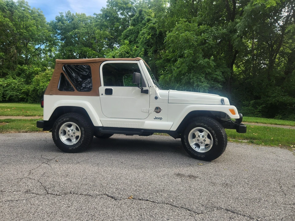 2000 Jeep TJ Wrangler - Image 13 of 31