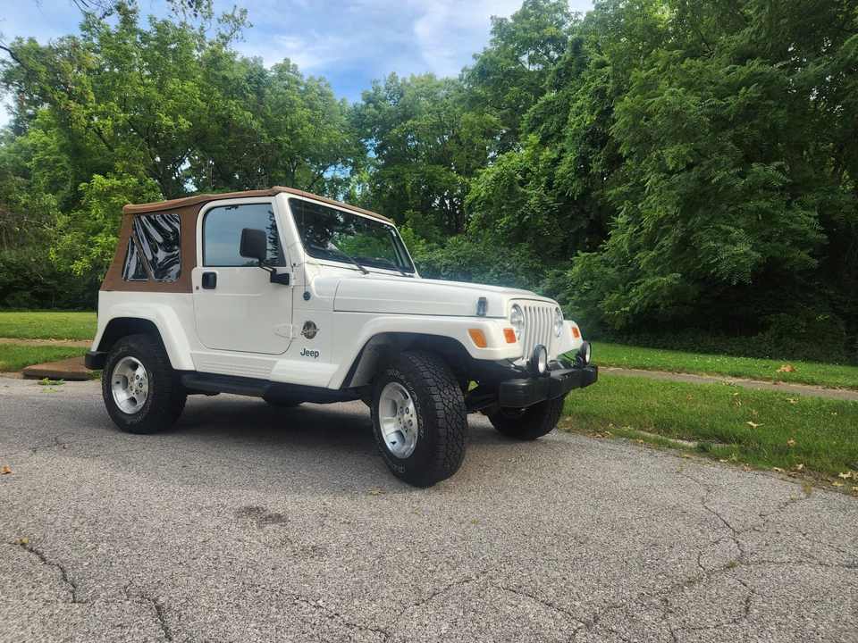 2000 Jeep TJ Wrangler - Image 15 of 31