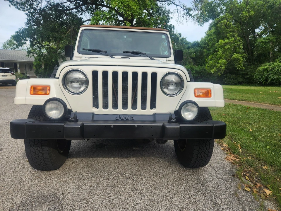2000 Jeep TJ Wrangler - Image 16 of 31