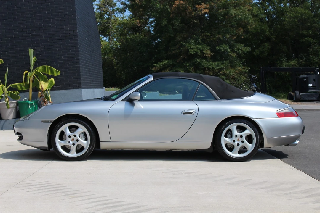 2000 Porsche 996 Carrera - Image 16 of 31
