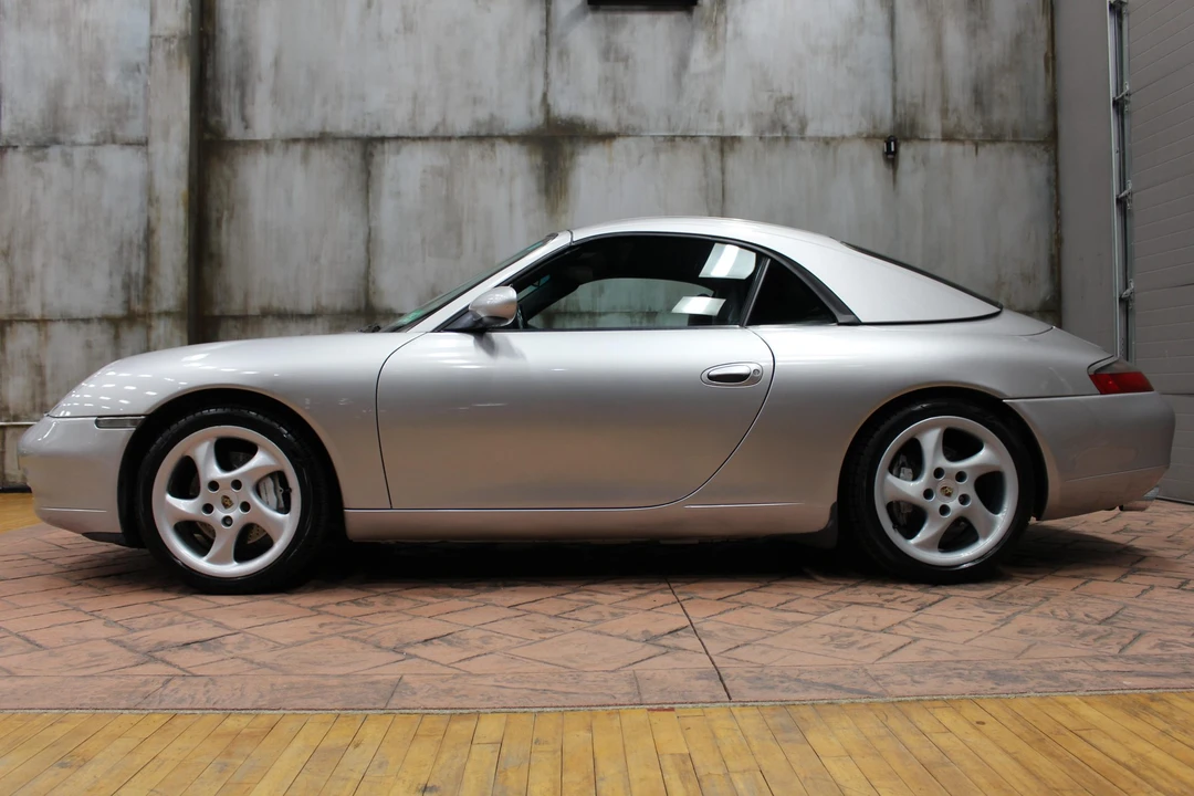 2000 Porsche 996 Carrera - Image 28 of 31