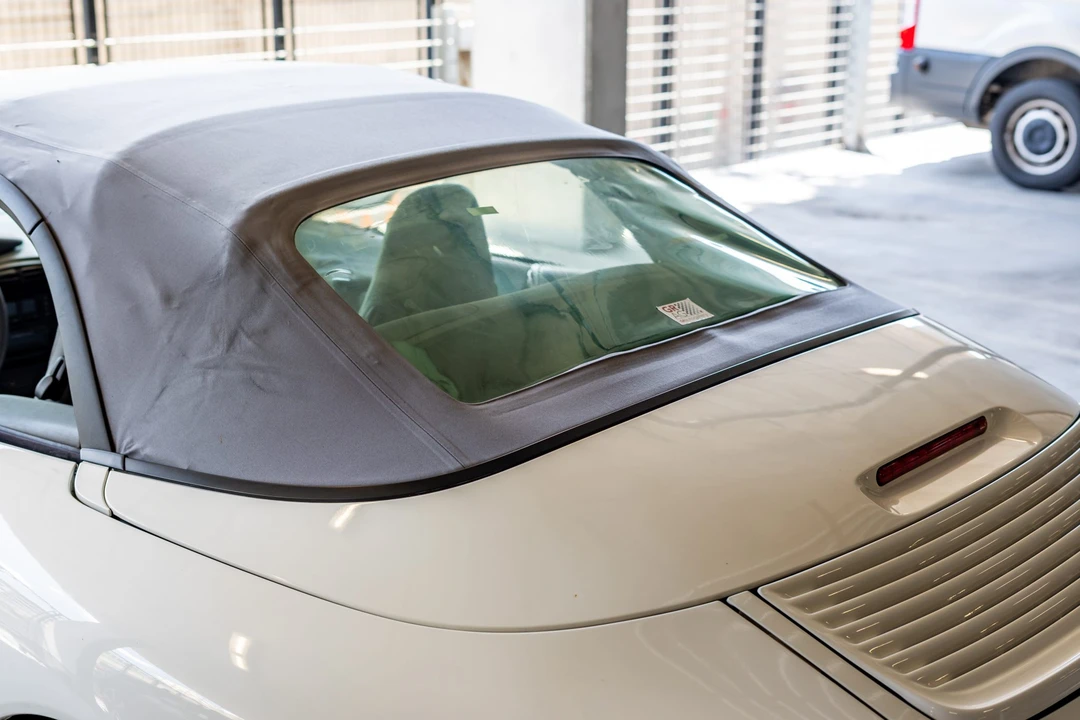 2000 Porsche 996 Carrera - Image 20 of 31