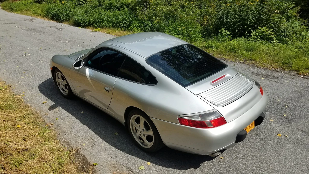 2000 Porsche 996 Carrera - Image 22 of 31