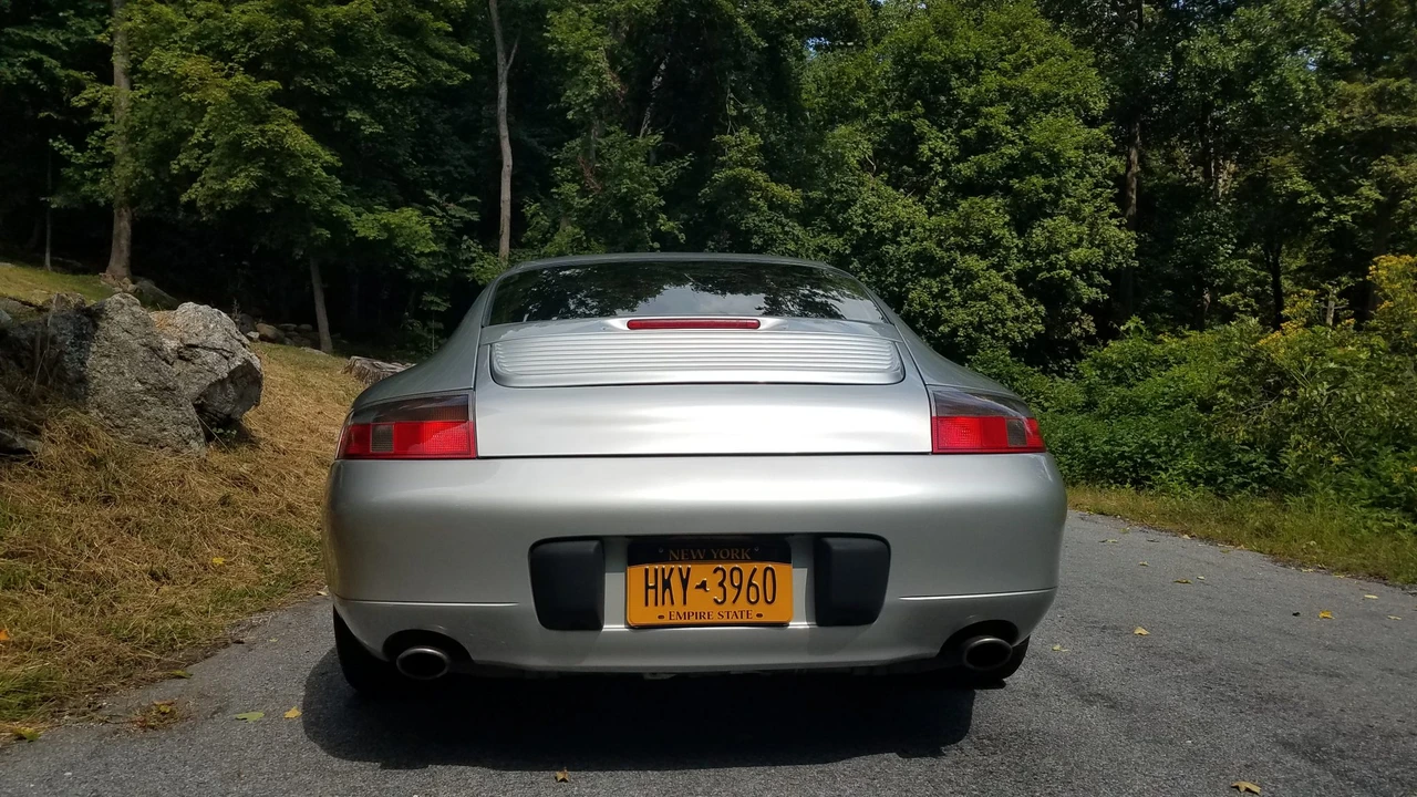 2000 Porsche 996 Carrera - Image 29 of 31