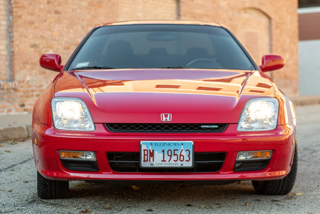 2001 Honda Prelude 5th Gen - Image 17 of 31