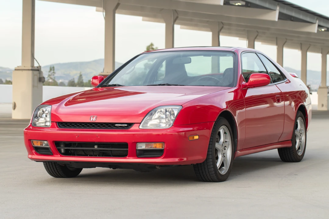 2001 Honda Prelude 5th Gen - Image 2 of 31