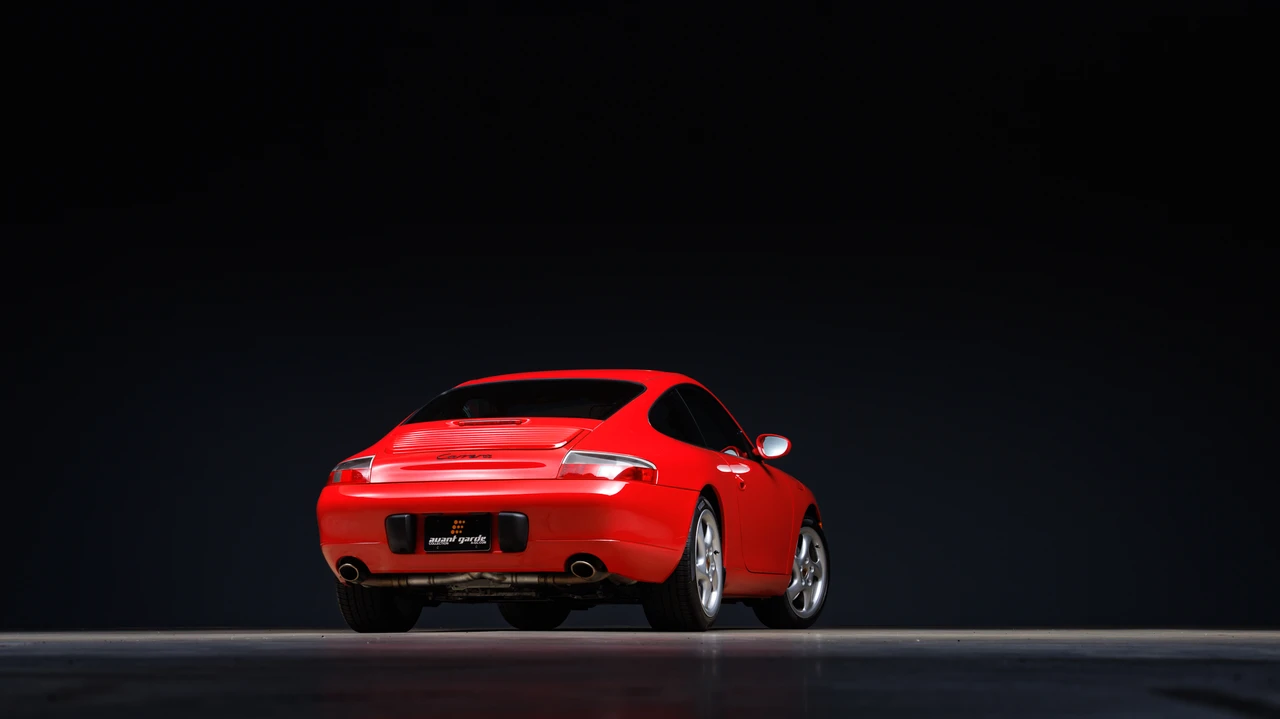 2001 Porsche 996 Carrera - Image 17 of 31