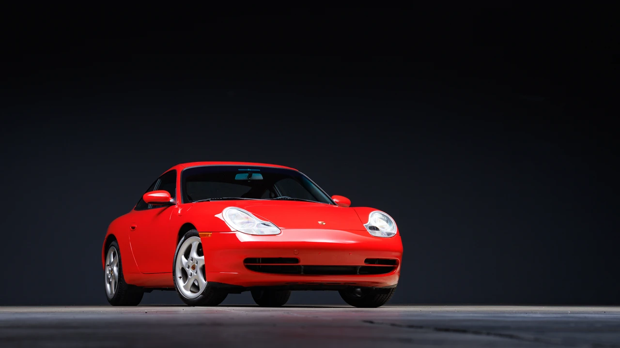 2001 Porsche 996 Carrera - Image 8 of 31