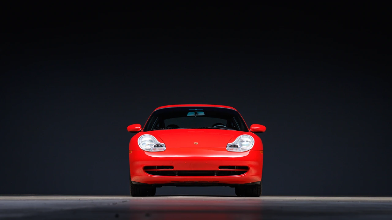 2001 Porsche 996 Carrera - Image 5 of 31