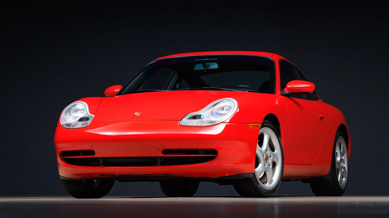 2001 Porsche 996 Carrera - Image 4 of 31