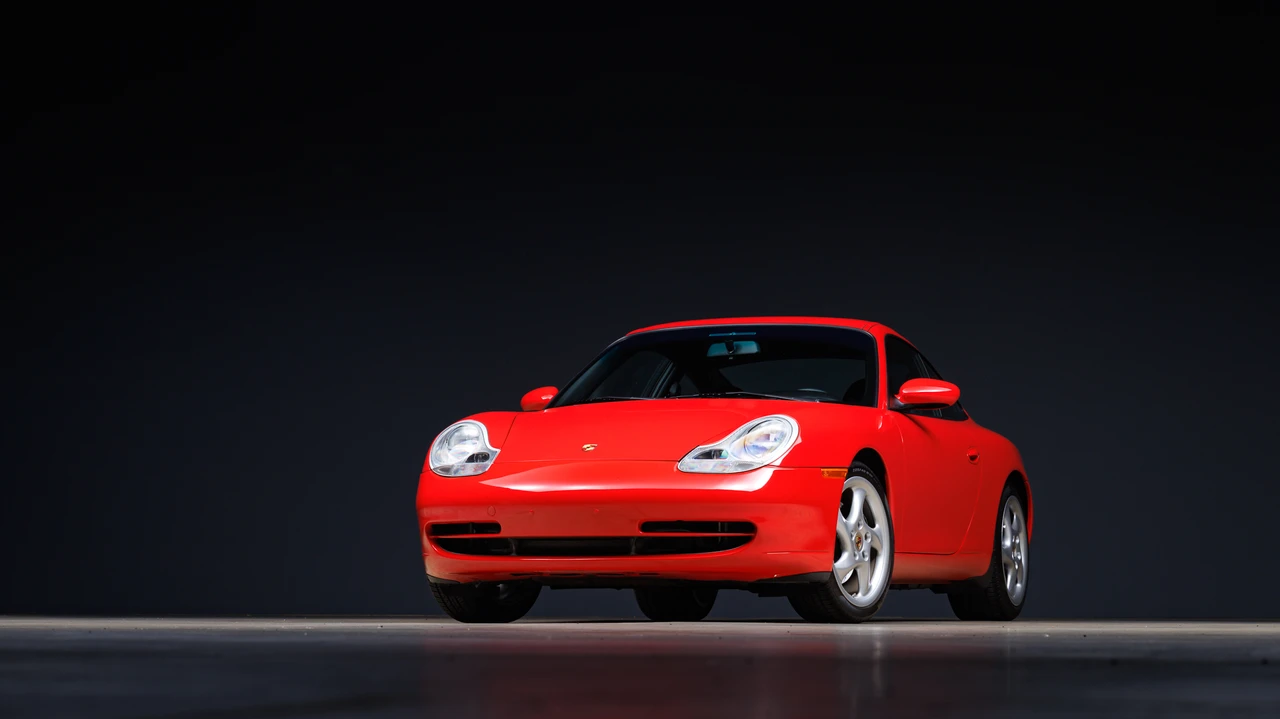 2001 Porsche 996 Carrera - Image 3 of 31