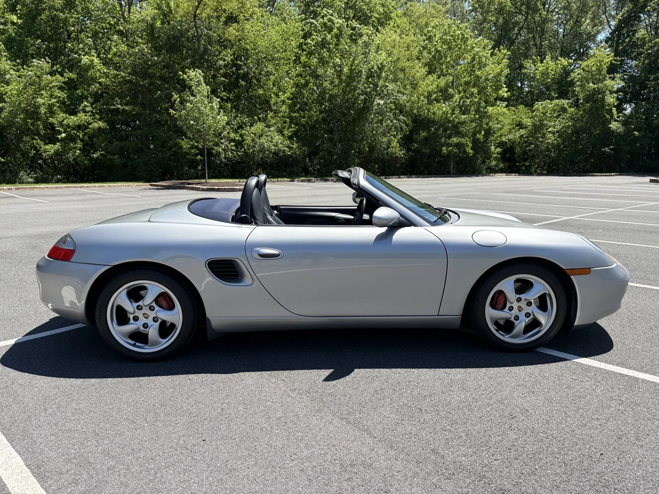 2001 Porsche 986 Boxster S - Image 14 of 31