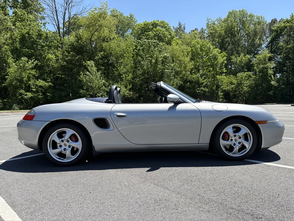 2001 Porsche 986 Boxster S - Image 13 of 31