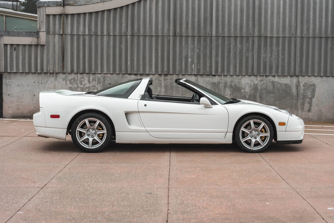 2002 Acura NA2 NSX - Image 14 of 31