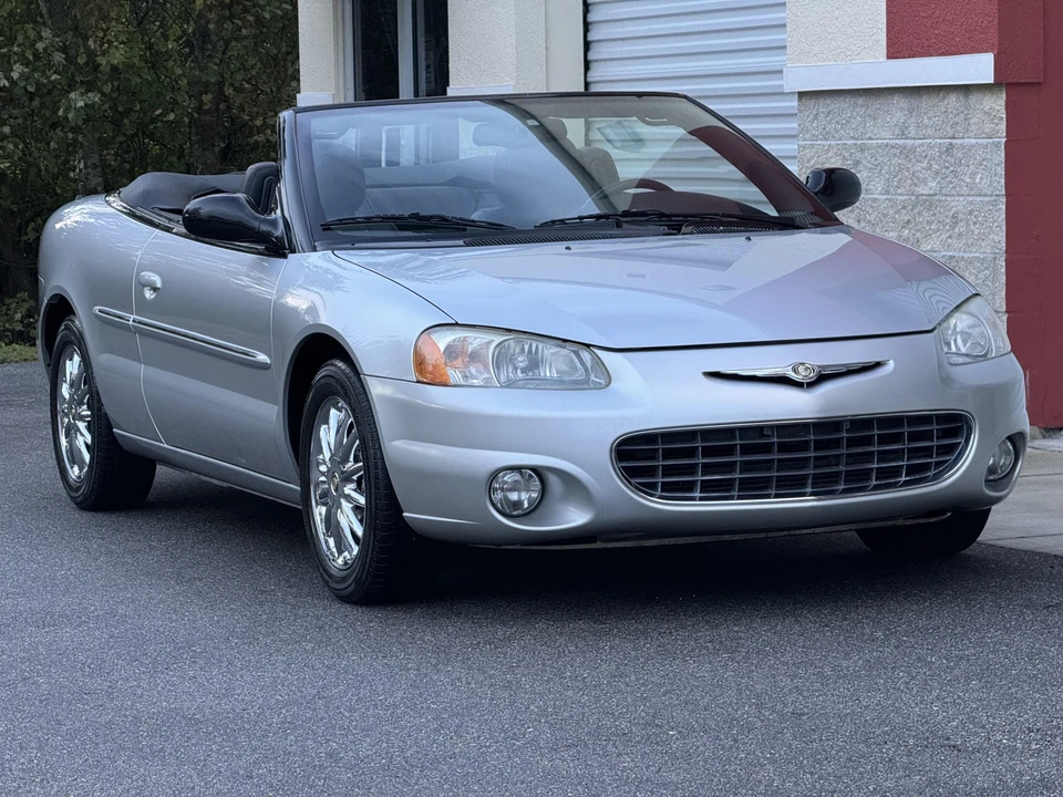 2002 Chrysler Sebring - Image 22 of 31