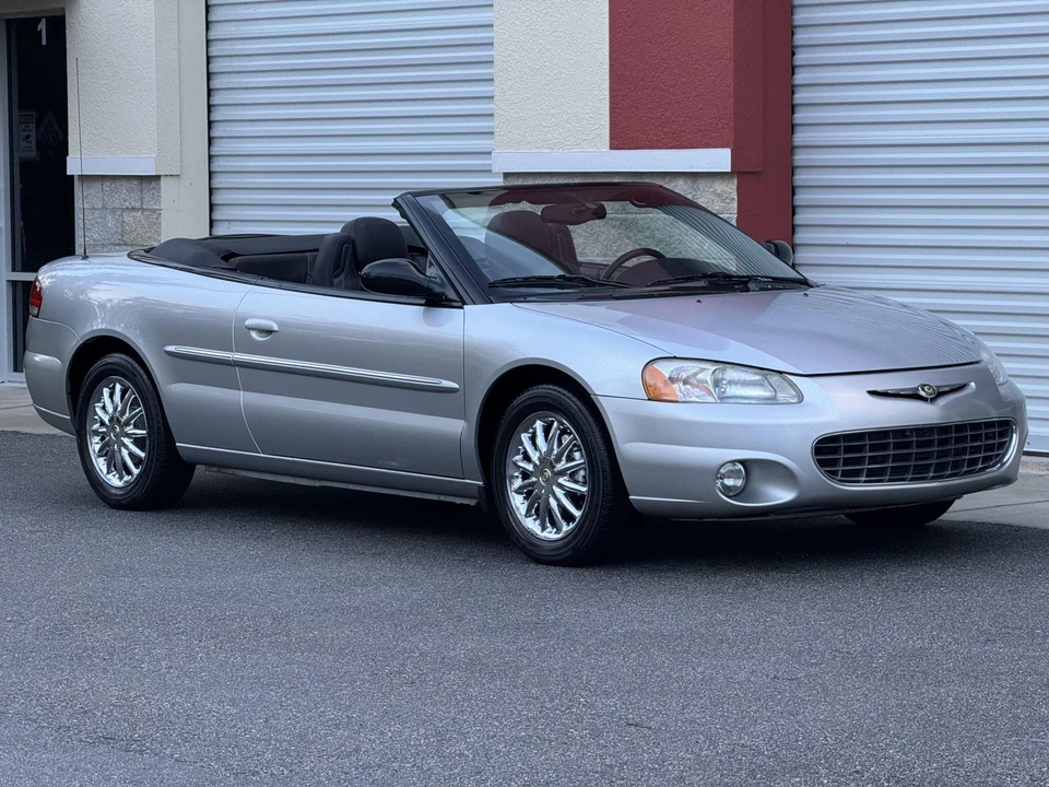 2002 Chrysler Sebring - Image 23 of 31