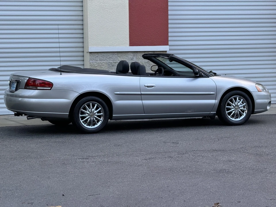 2002 Chrysler Sebring - Image 25 of 31