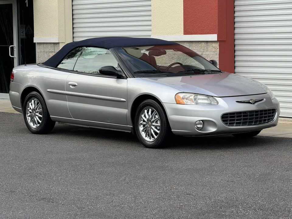 2002 Chrysler Sebring - Image 7 of 31