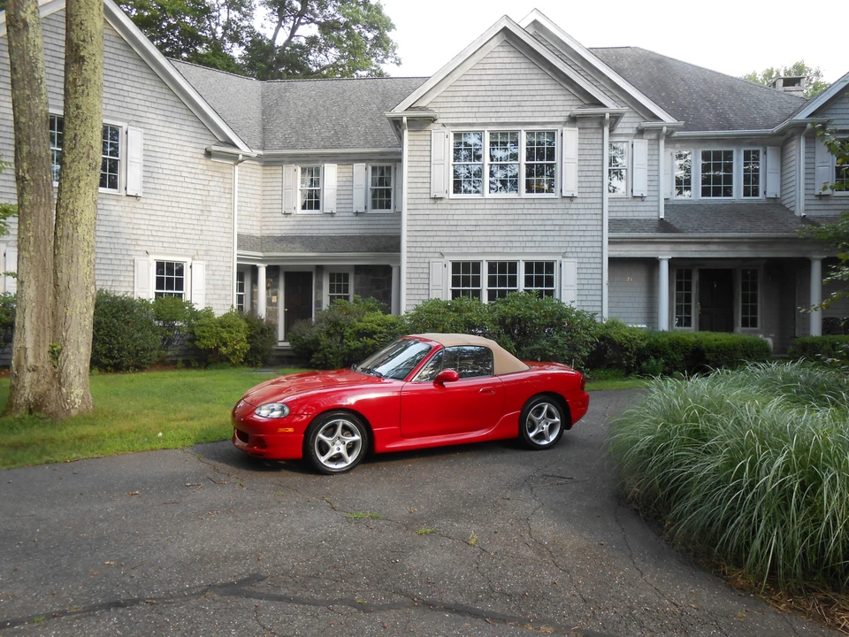 2002 Mazda NB MX-5 Miata - Image 4 of 31