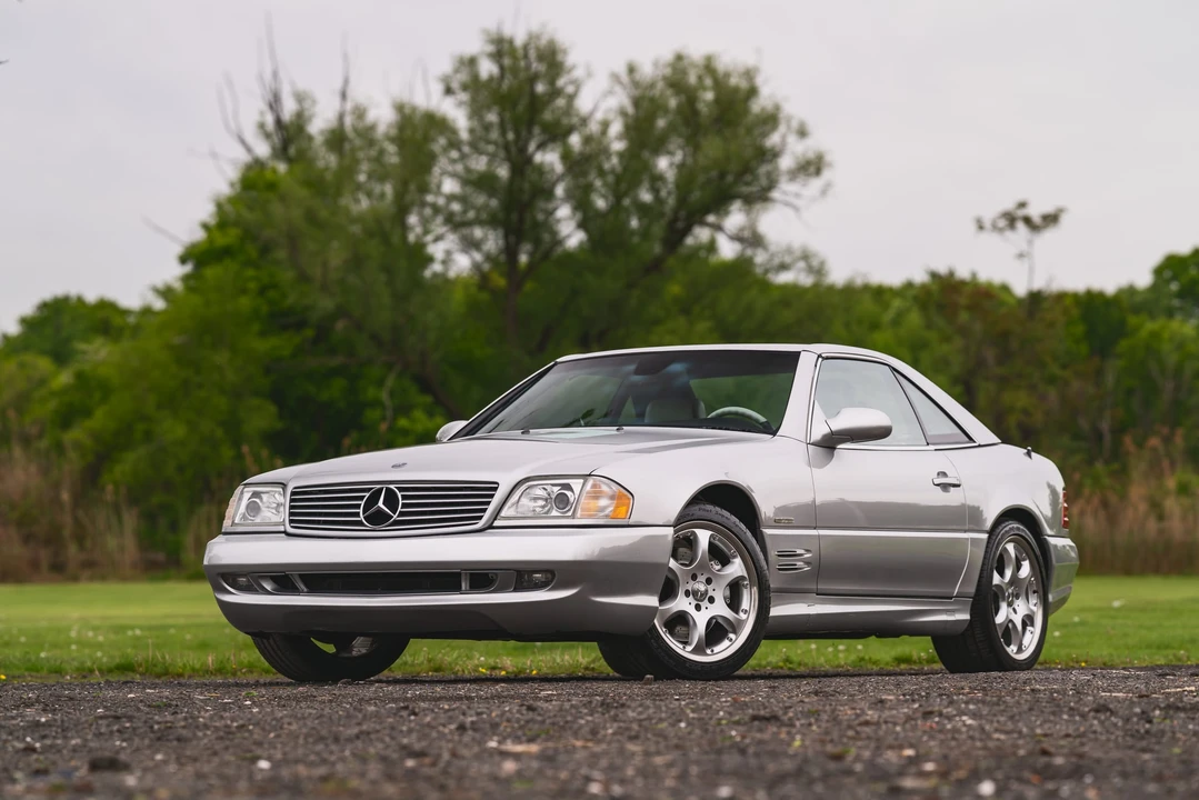 2002 Mercedes-Benz R230 SL-Class - Image 3 of 31