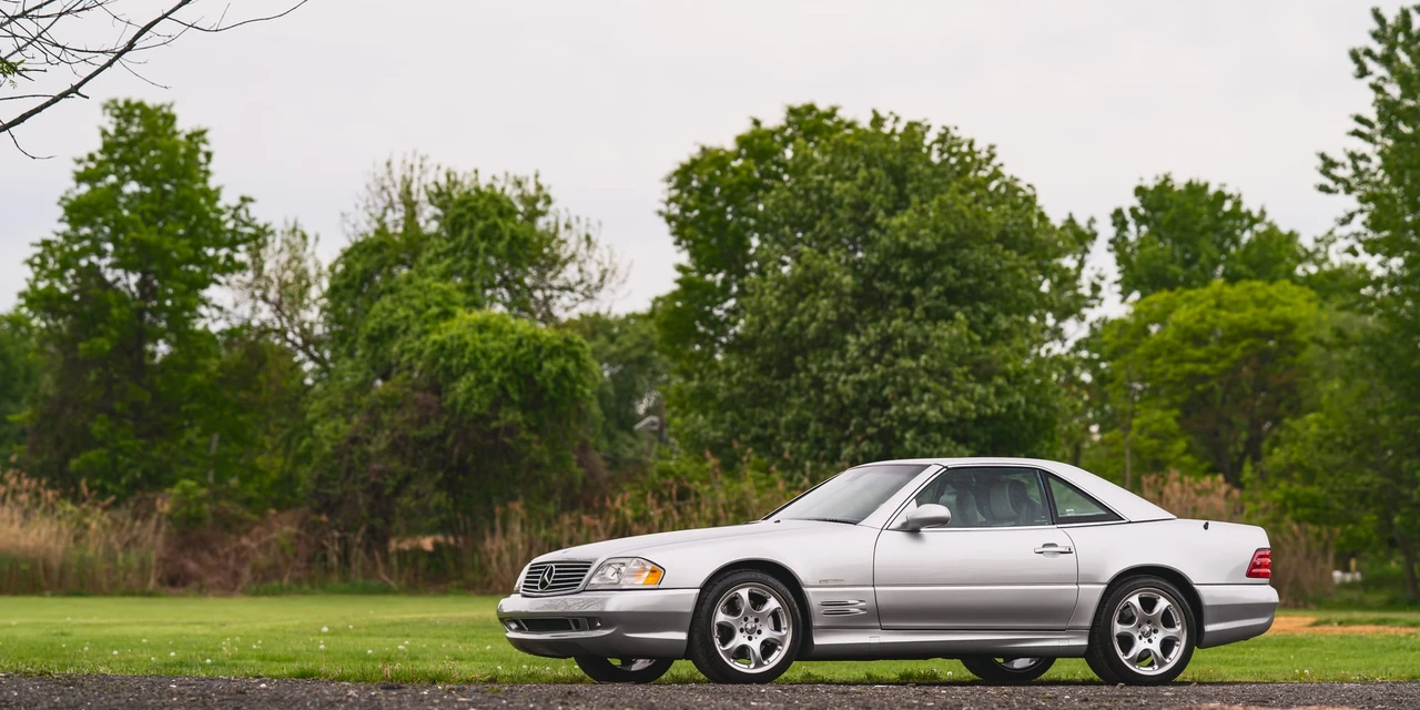 2002 Mercedes-Benz R230 SL-Class - Image 5 of 31