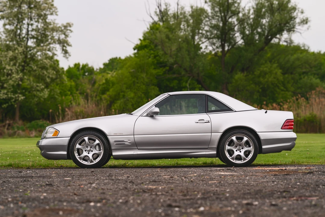 2002 Mercedes-Benz R230 SL-Class - Image 7 of 31