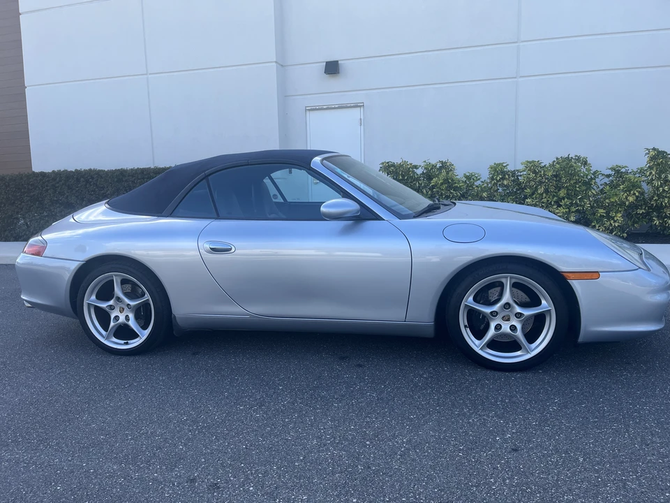 2002 Porsche 996 Carrera - Image 16 of 31