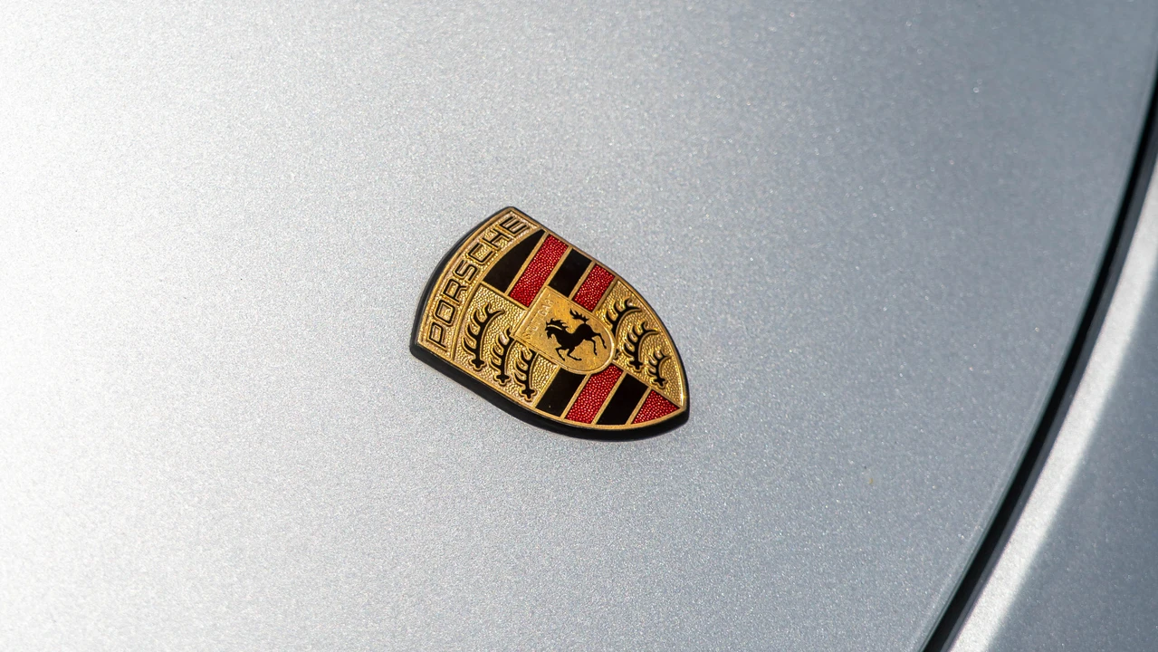 2002 Porsche 996 Carrera - Image 24 of 31