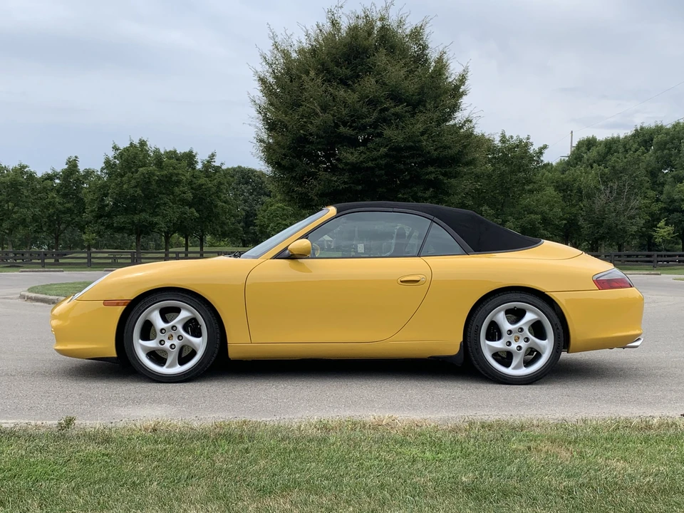 2002 Porsche 996 Carrera - Image 19 of 31
