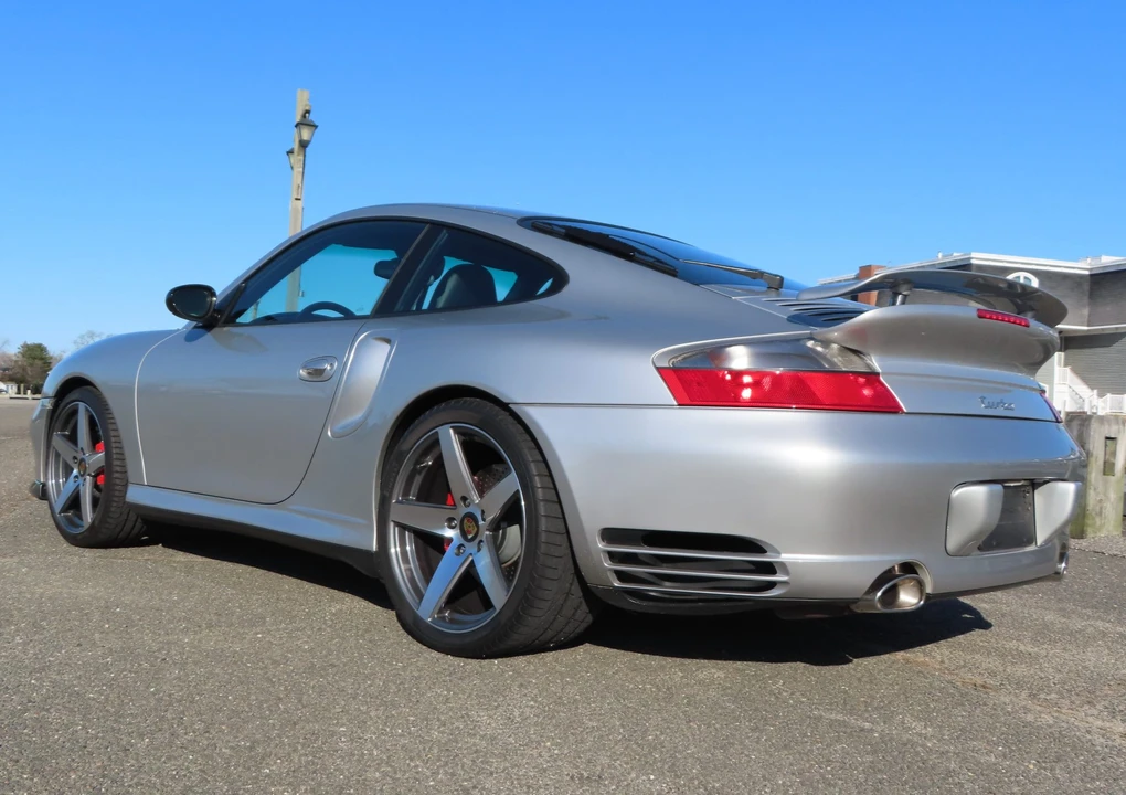 2002 Porsche 996 Turbo - Image 13 of 31