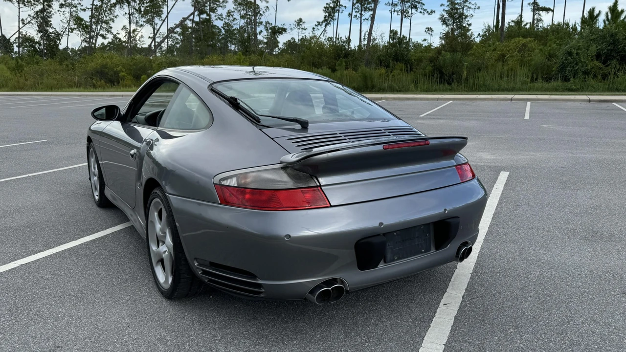 2002 Porsche 996 Turbo - Image 25 of 31