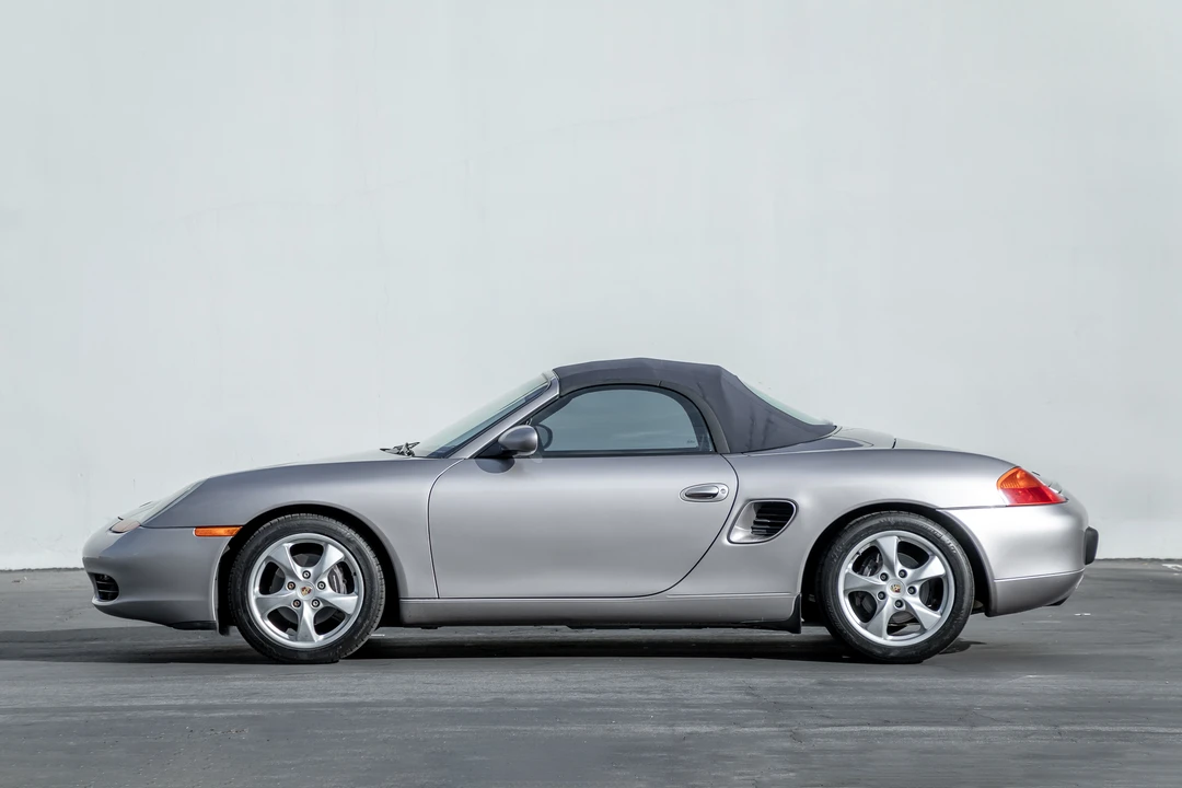 2002 Porsche 986 Boxster - Image 8 of 31