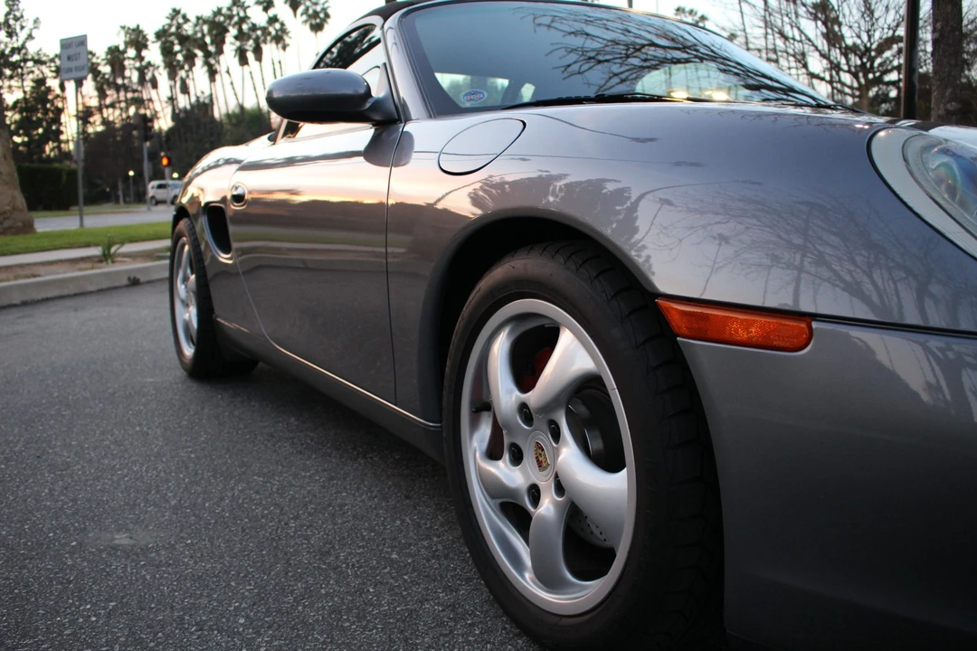 2002 Porsche 986 Boxster S - Image 25 of 31