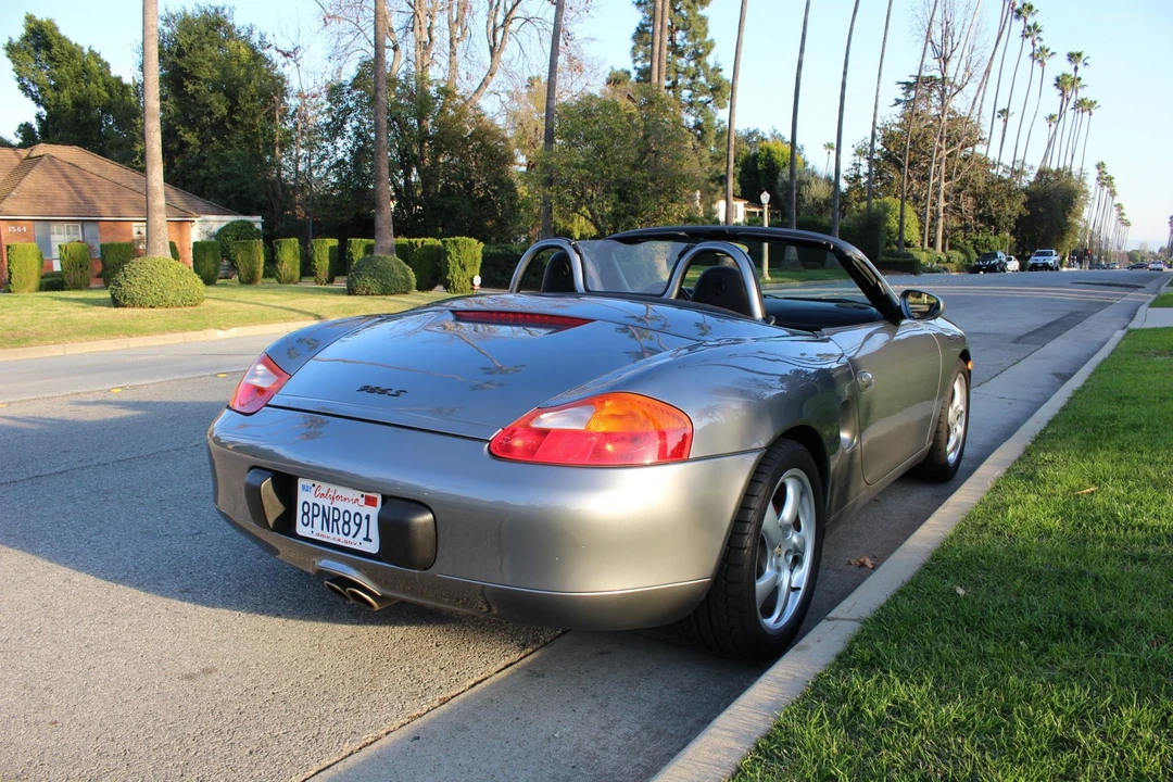 2002 Porsche 986 Boxster S - Image 11 of 31