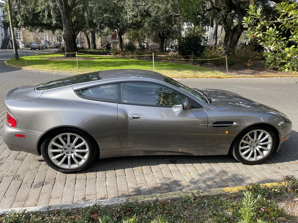 2003 Aston Martin Vanquish 1st Gen - Image 5 of 31