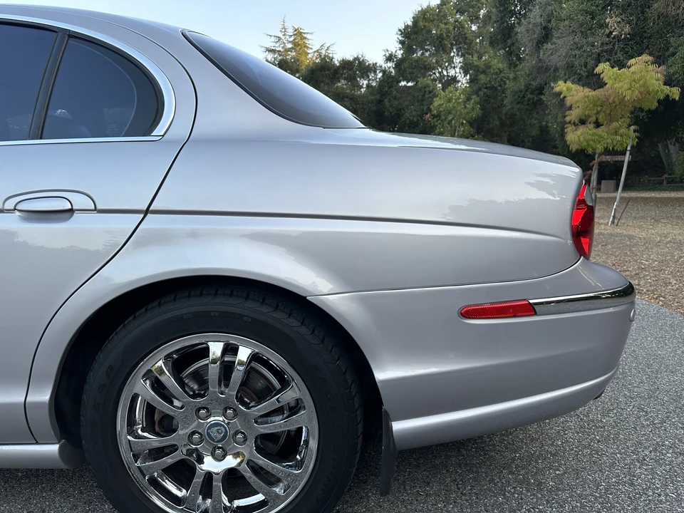 2003 Jaguar S-Type 2nd Gen - Image 13 of 31