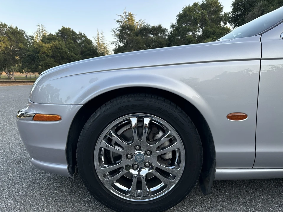 2003 Jaguar S-Type 2nd Gen - Image 10 of 31