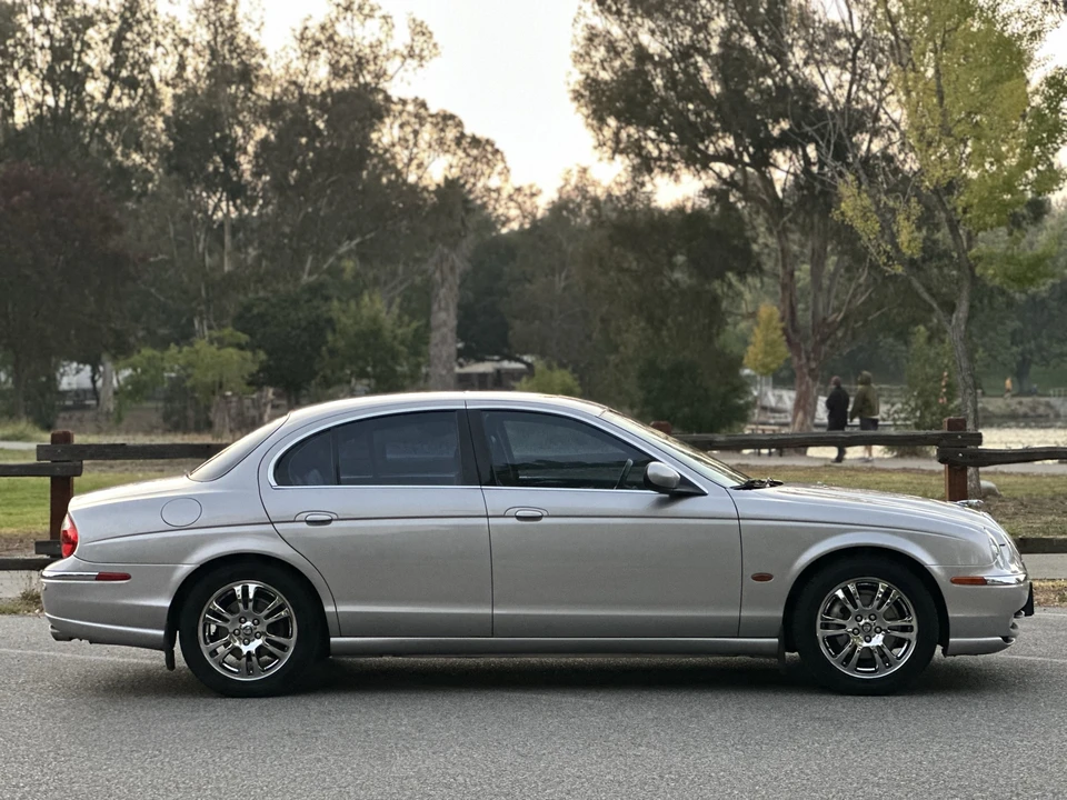 2003 Jaguar S-Type 2nd Gen - Image 9 of 31