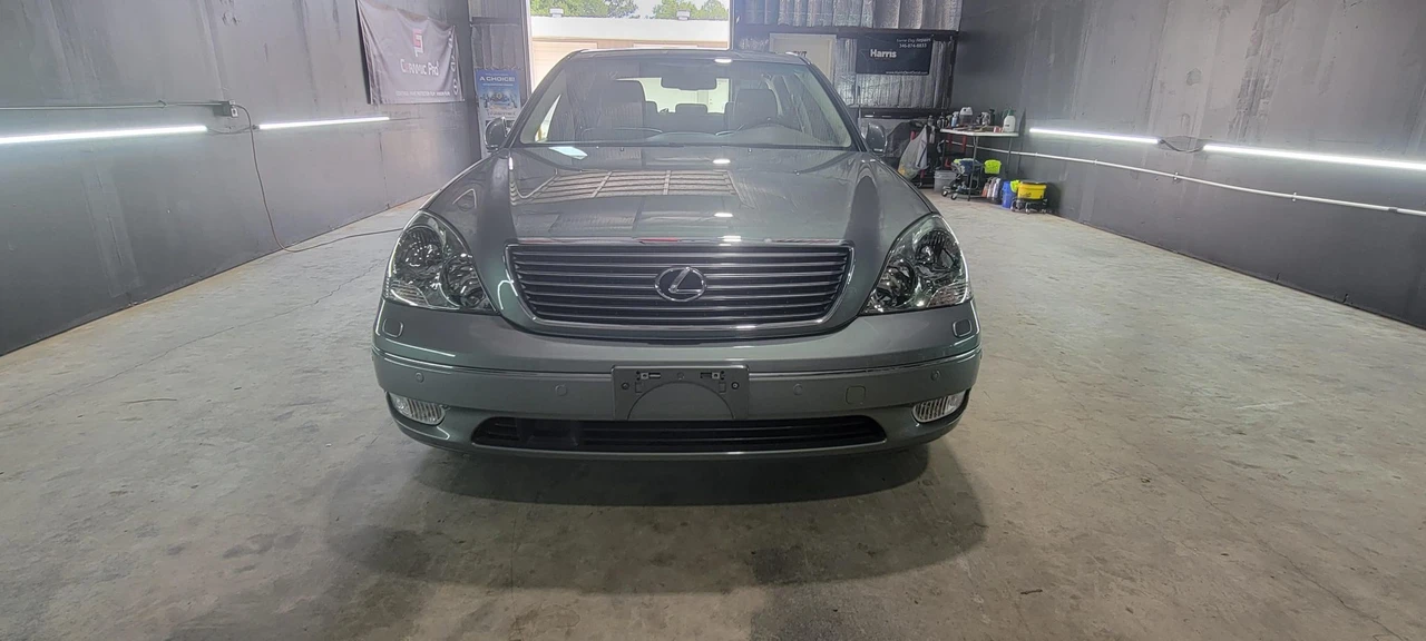 2003 Lexus LS 3rd Gen - Image 20 of 31