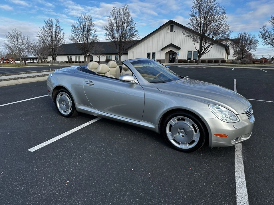 2003 Lexus SC430 - Image 12 of 31