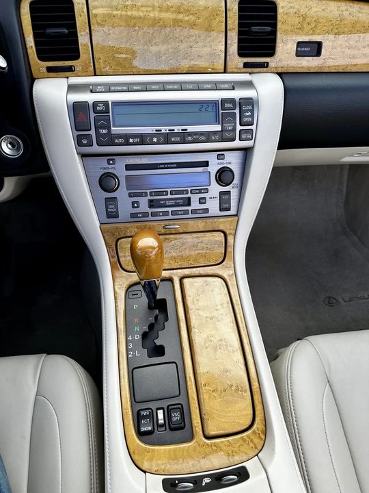 2003 Lexus SC430 - Image 29 of 31