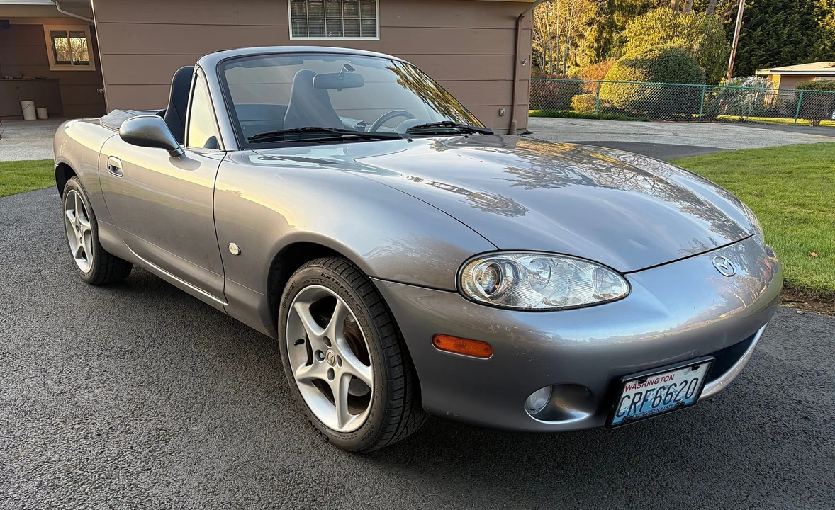 2003 Mazda NB MX-5 Miata - Image 8 of 31