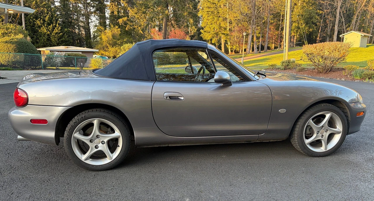 2003 Mazda NB MX-5 Miata - Image 14 of 31