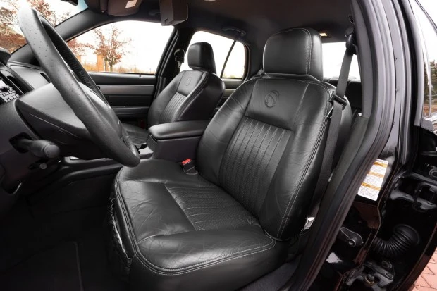 2003 Mercury Marauder - Image 4 of 7