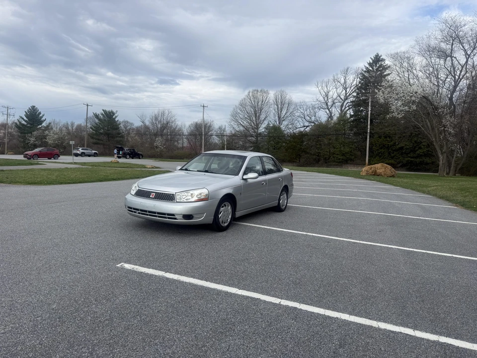2003 Saturn - Image 20 of 31