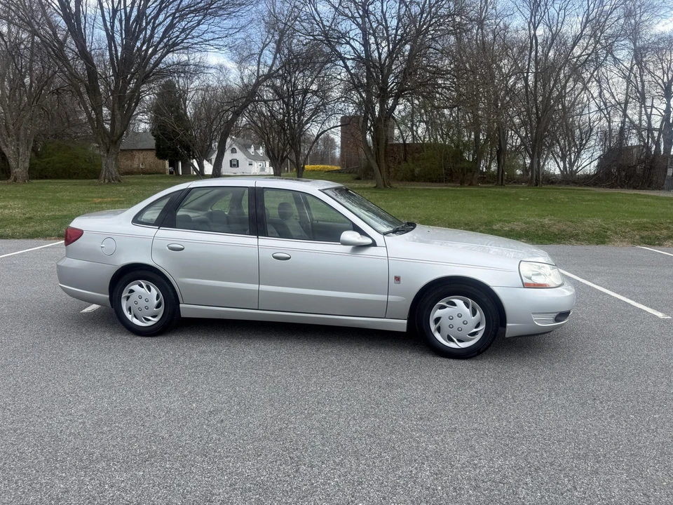 2003 Saturn - Image 31 of 31