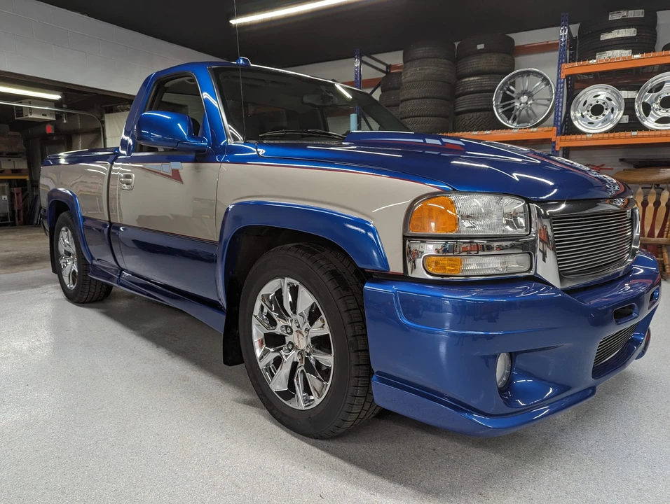 2004 GMC Sierra 2nd Gen - Image 10 of 31