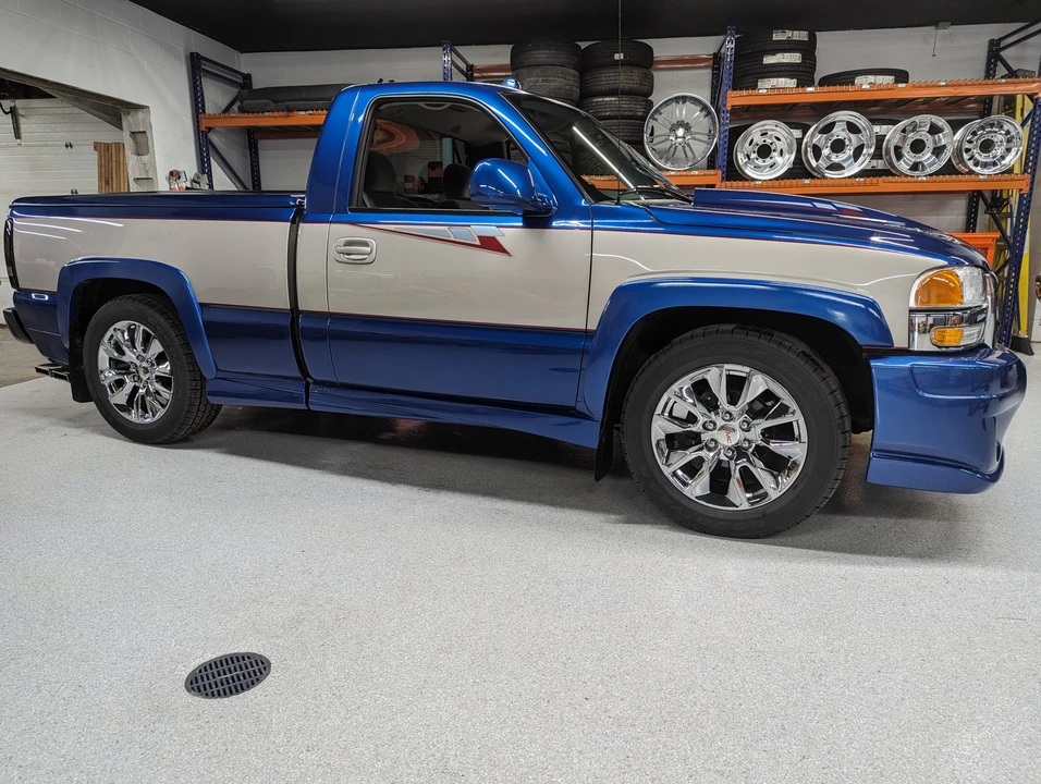 2004 GMC Sierra 2nd Gen - Image 14 of 31