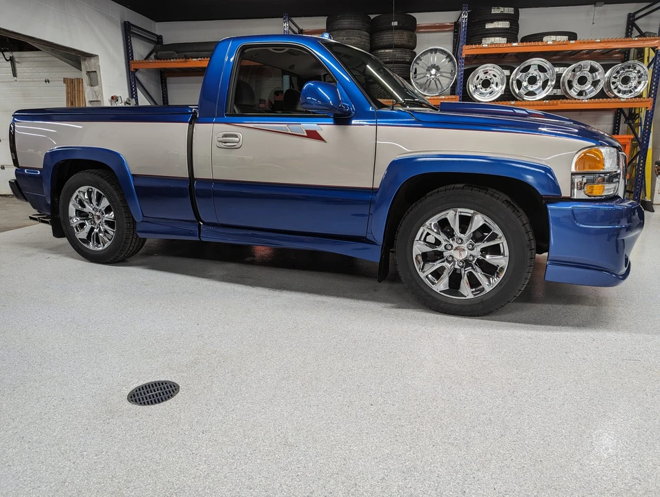 2004 GMC Sierra 2nd Gen - Image 13 of 31