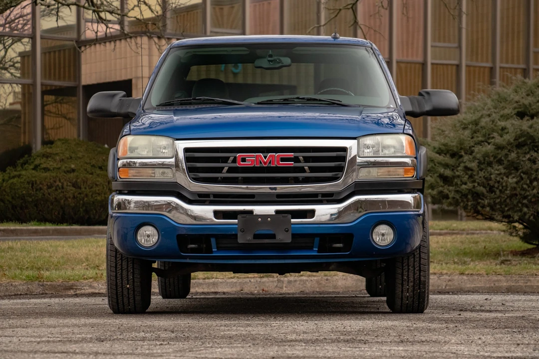 2004 GMC Sierra Heavy Duty 2nd Gen - Image 17 of 31
